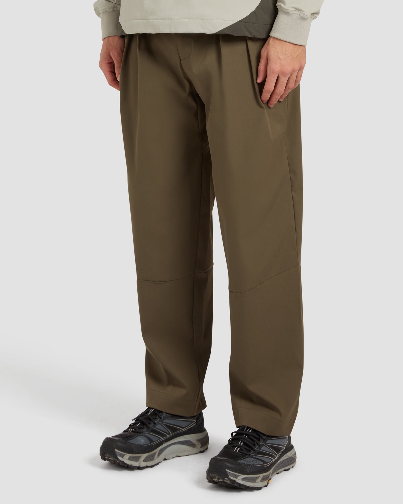 Olive Pleat Trouser